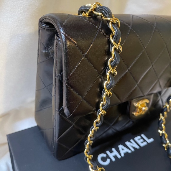 ❌SOLD❌💯Authentic Chanel Mini Square Vintage Flap - Picture 4 of 16